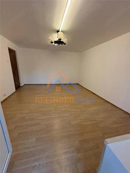 13 Septembrie, Parcul Sebastian, sector 5, vanzare apartament 2 camere.